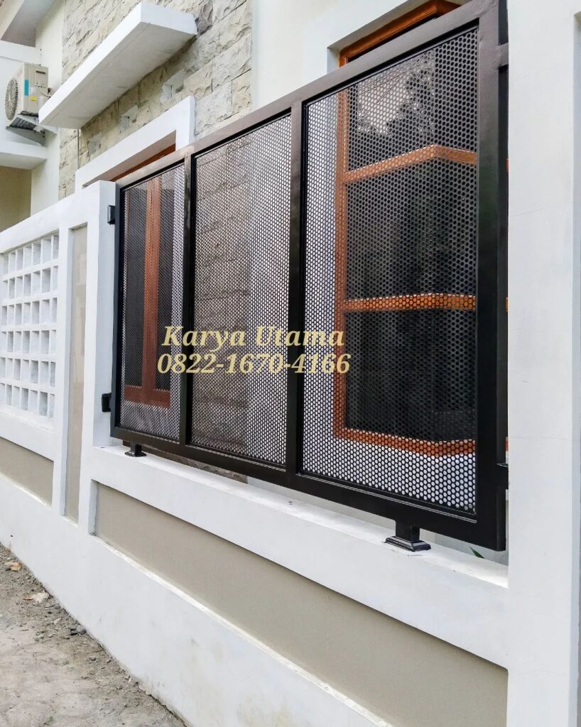 pagar minimalis perforated